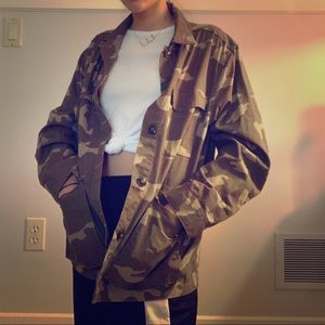 H&M CAMO JACKET size 10